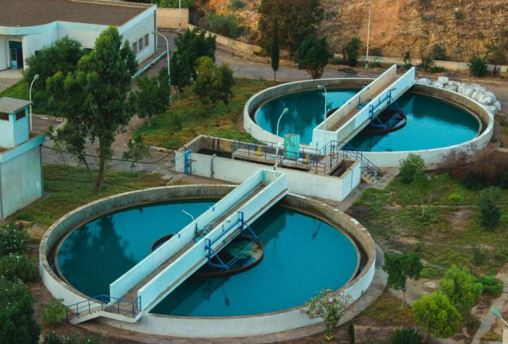 Planta de tratamiento de agua de localidad de Kansas forzada a cambiar a gestión manual tras ciberataque