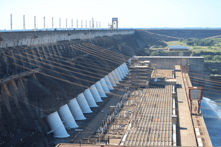 Brasil reconoce ciberespionaje contra funcionarios paraguayos durante negociones sobre hidroeléctrica binacional de Itaipú