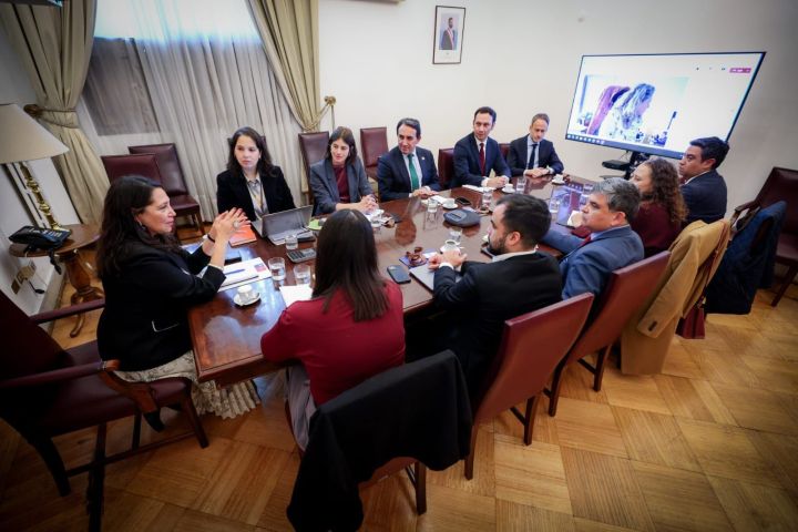 Se instala comisión asesora ministerial para la implementación de la ley de datos personales