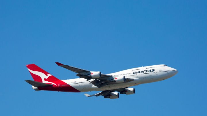 Qantas recorta bonos a ejecutivos tras ciberataque que afectó a millones de clientes