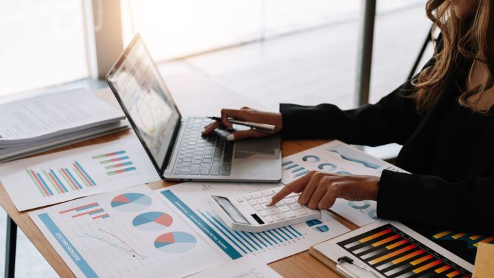 Autoridad tributaria de Colombia confirma acceso ilícito a plataforma y se especula robo de 18 millones de datos