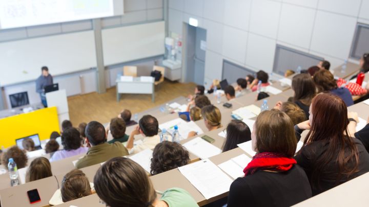 Universidad de Nottingham confirma filtración que compromete información de más de 450 mil estudiantes y exalumnos
