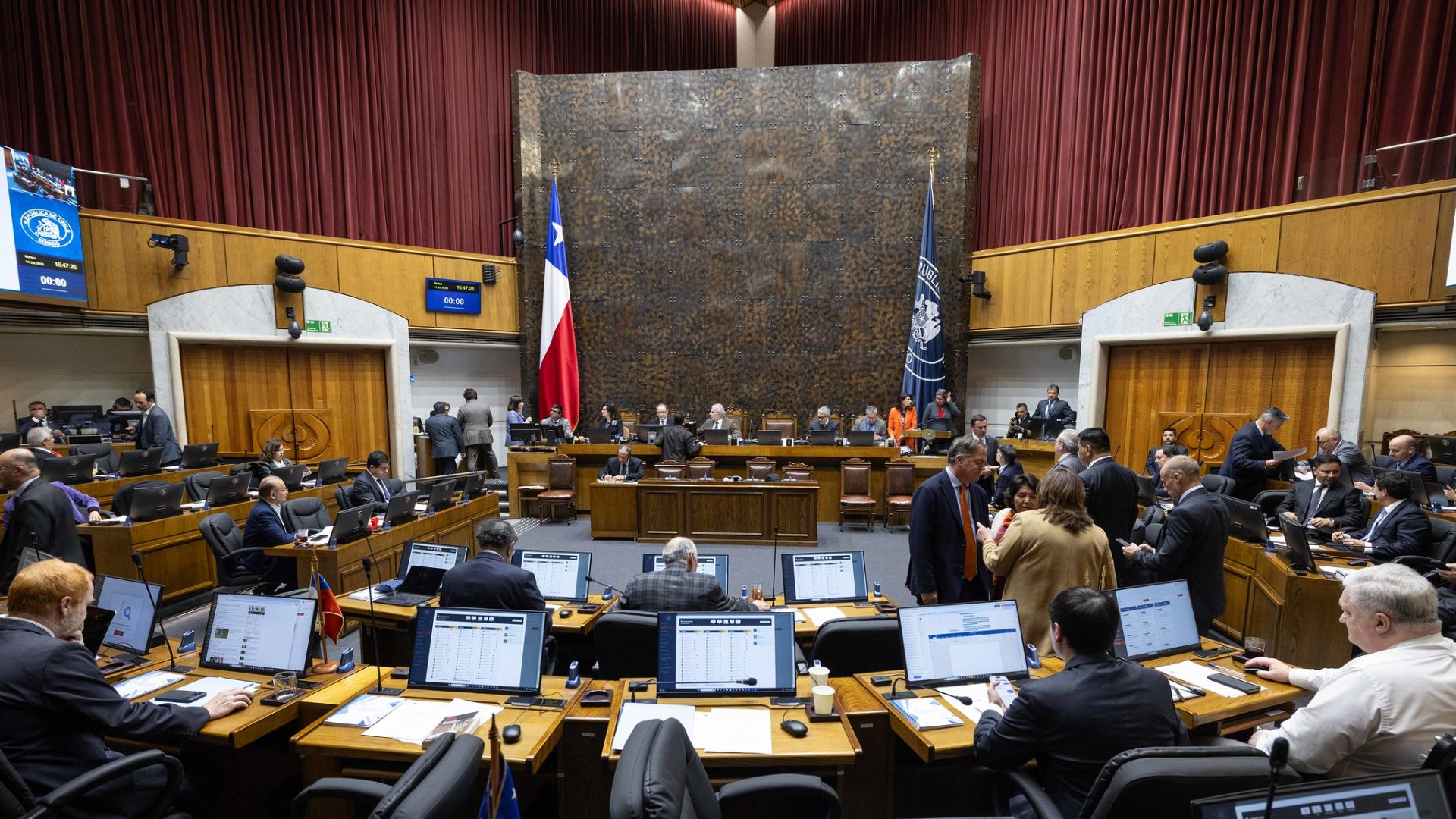 Gobierno envía proyecto que aplaza vigencia de la nueva ley de datos personales